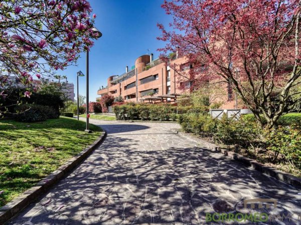 appartamento in vendita a Peschiera Borromeo in zona San Bovio