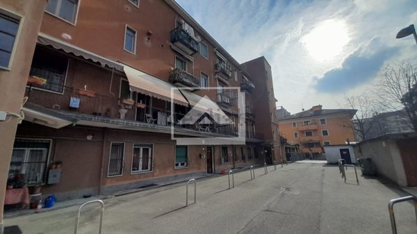 appartamento in vendita a Peschiera Borromeo in zona Bettola