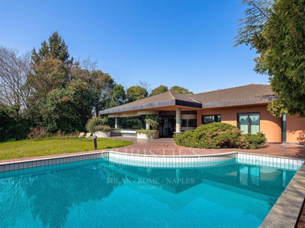 casa indipendente in vendita a Peschiera Borromeo in zona San Bovio