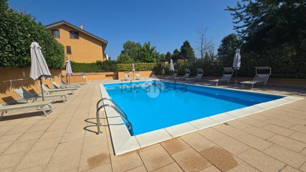 appartamento in vendita a Peschiera Borromeo in zona Linate