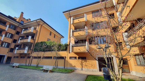 appartamento in vendita a Peschiera Borromeo in zona Linate