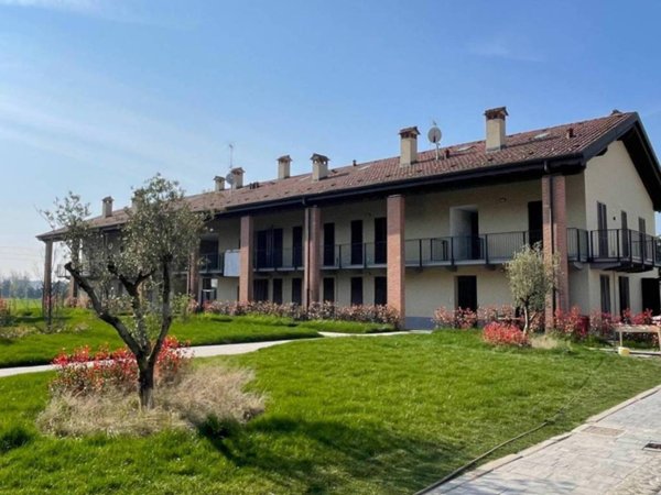 appartamento in vendita a Peschiera Borromeo in zona Bettola