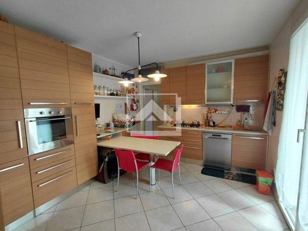 appartamento in vendita a Peschiera Borromeo in zona Linate