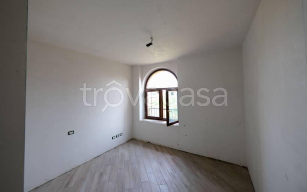 appartamento in vendita a Peschiera Borromeo in zona Bettola