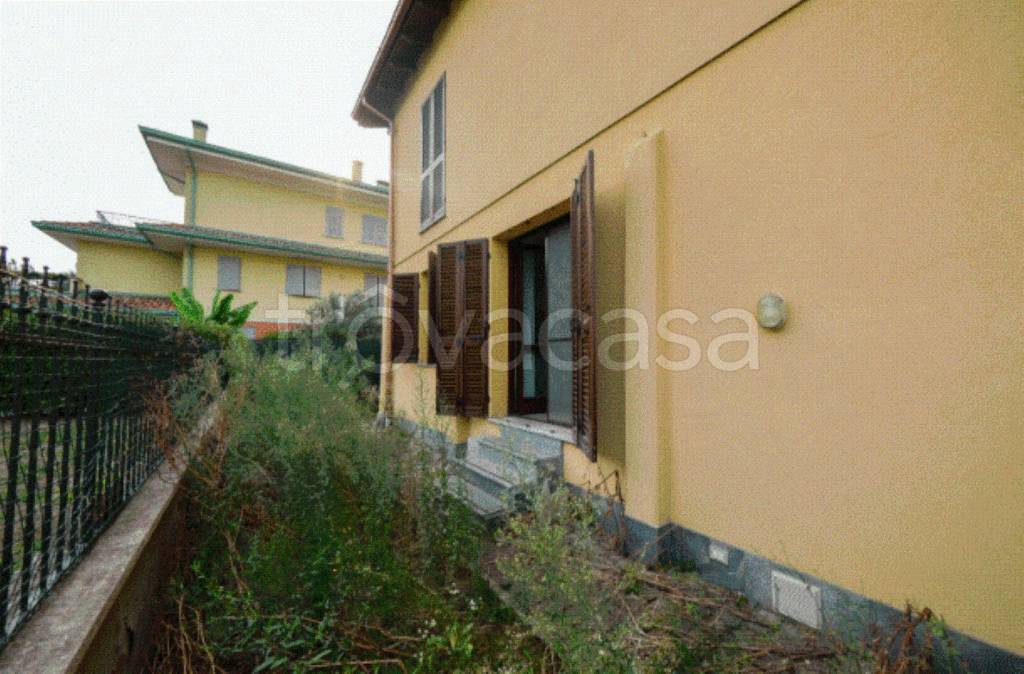 appartamento in vendita a Peschiera Borromeo in zona Bettola