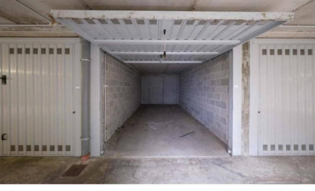 terreno edificabile in vendita a Peschiera Borromeo in zona Bettola