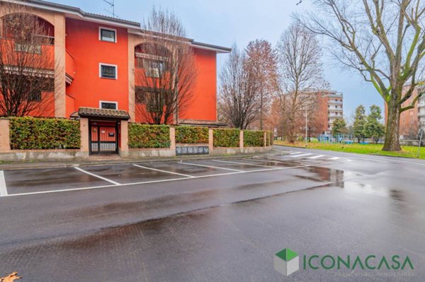 appartamento in vendita a Peschiera Borromeo in zona Bellaria