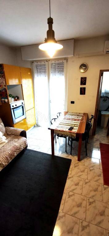 appartamento in vendita a Peschiera Borromeo in zona Mezzate