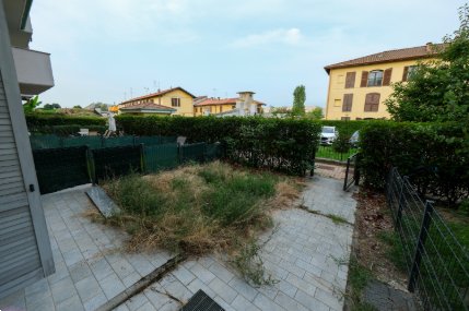 appartamento in vendita a Peschiera Borromeo in zona Bettola