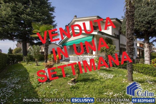casa indipendente in vendita a Peschiera Borromeo in zona Bettola