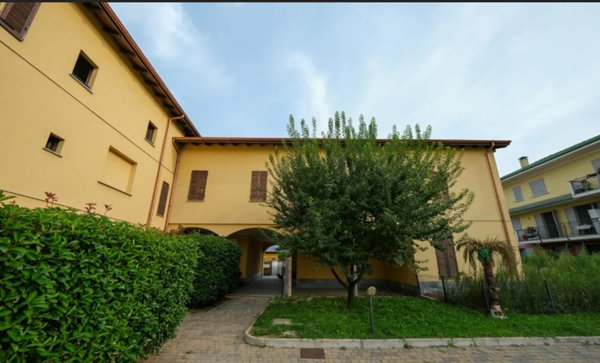 appartamento in vendita a Peschiera Borromeo in zona Bettola