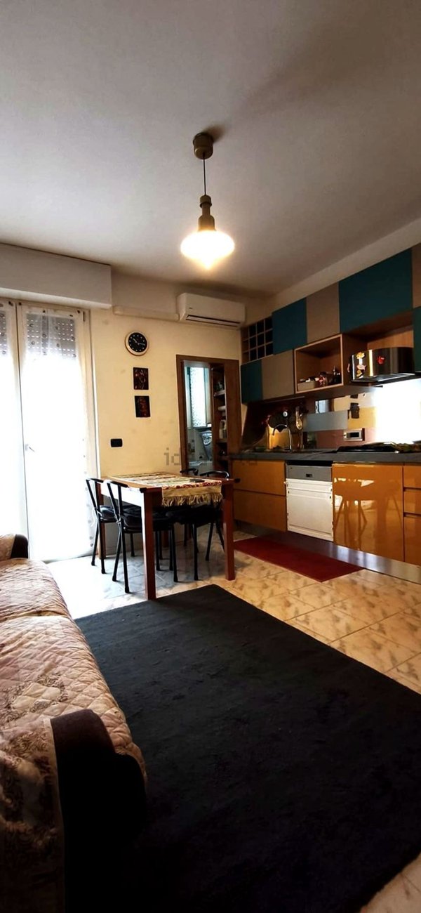 appartamento in vendita a Peschiera Borromeo in zona Mezzate