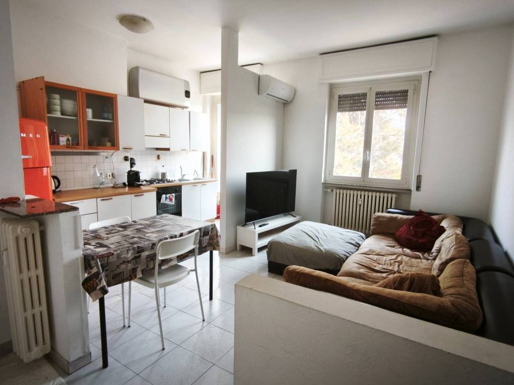 appartamento in vendita a Peschiera Borromeo in zona Bettola