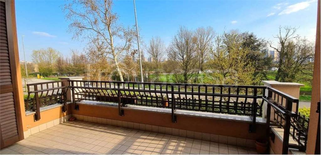 appartamento in vendita a Peschiera Borromeo in zona San Bovio