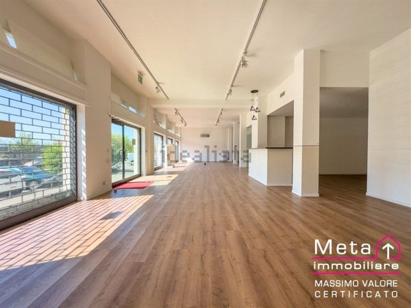 loft in vendita a Peschiera Borromeo