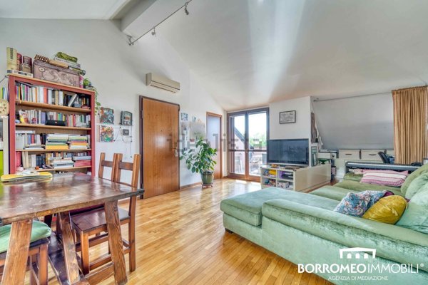 appartamento in vendita a Peschiera Borromeo in zona San Bovio