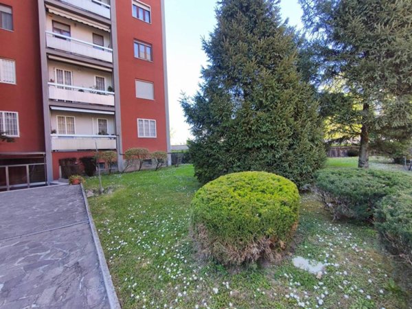 appartamento in vendita a Peschiera Borromeo in zona Bettola
