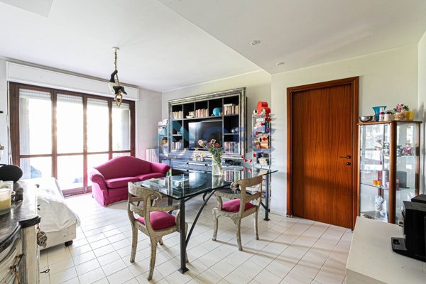 appartamento in vendita a Peschiera Borromeo in zona Linate