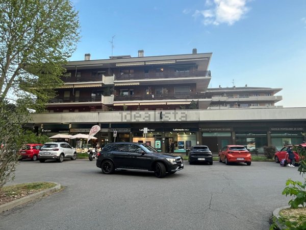 appartamento in vendita a Peschiera Borromeo in zona Linate