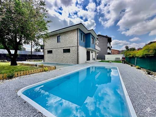 casa indipendente in vendita a Peschiera Borromeo in zona Bettola