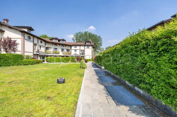appartamento in vendita a Peschiera Borromeo in zona San Bovio