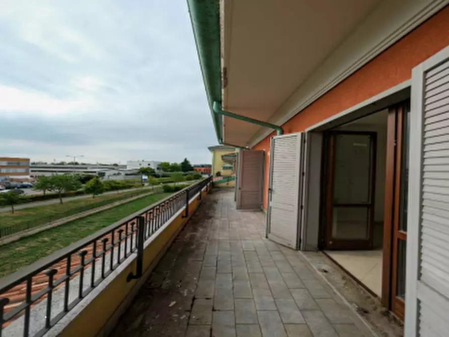 appartamento in vendita a Peschiera Borromeo in zona Bettola