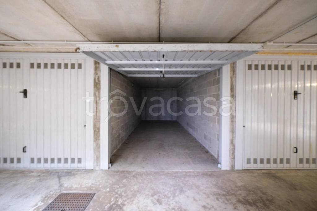 appartamento in vendita a Peschiera Borromeo