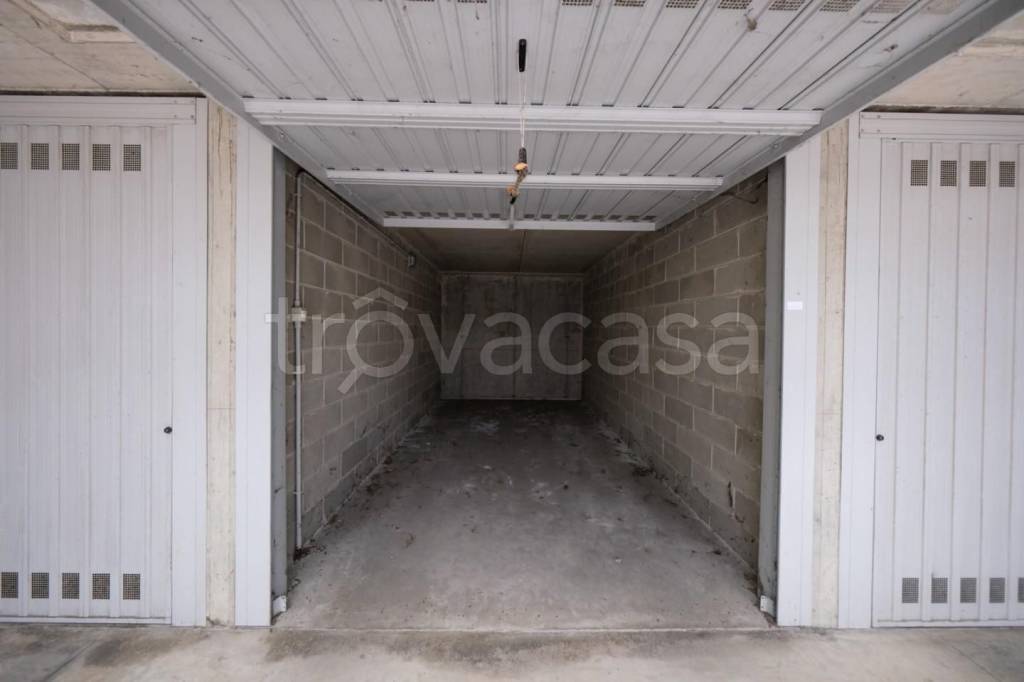 appartamento in vendita a Peschiera Borromeo