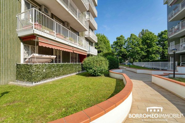 appartamento in vendita a Peschiera Borromeo in zona Bettola