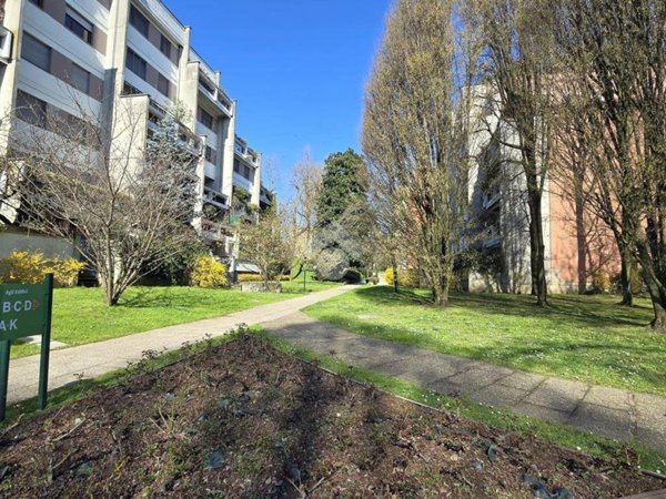 appartamento in vendita a Peschiera Borromeo in zona San Bovio
