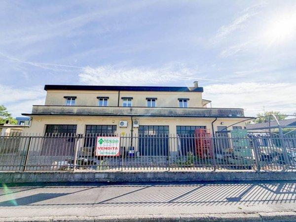 appartamento in vendita a Peschiera Borromeo in zona Mezzate
