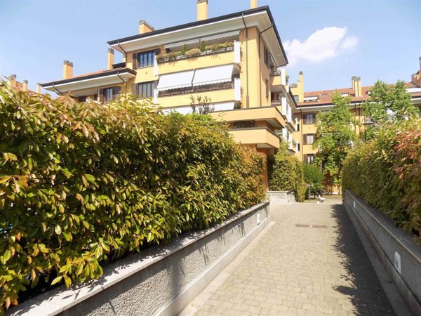 appartamento in vendita a Peschiera Borromeo in zona San Bovio
