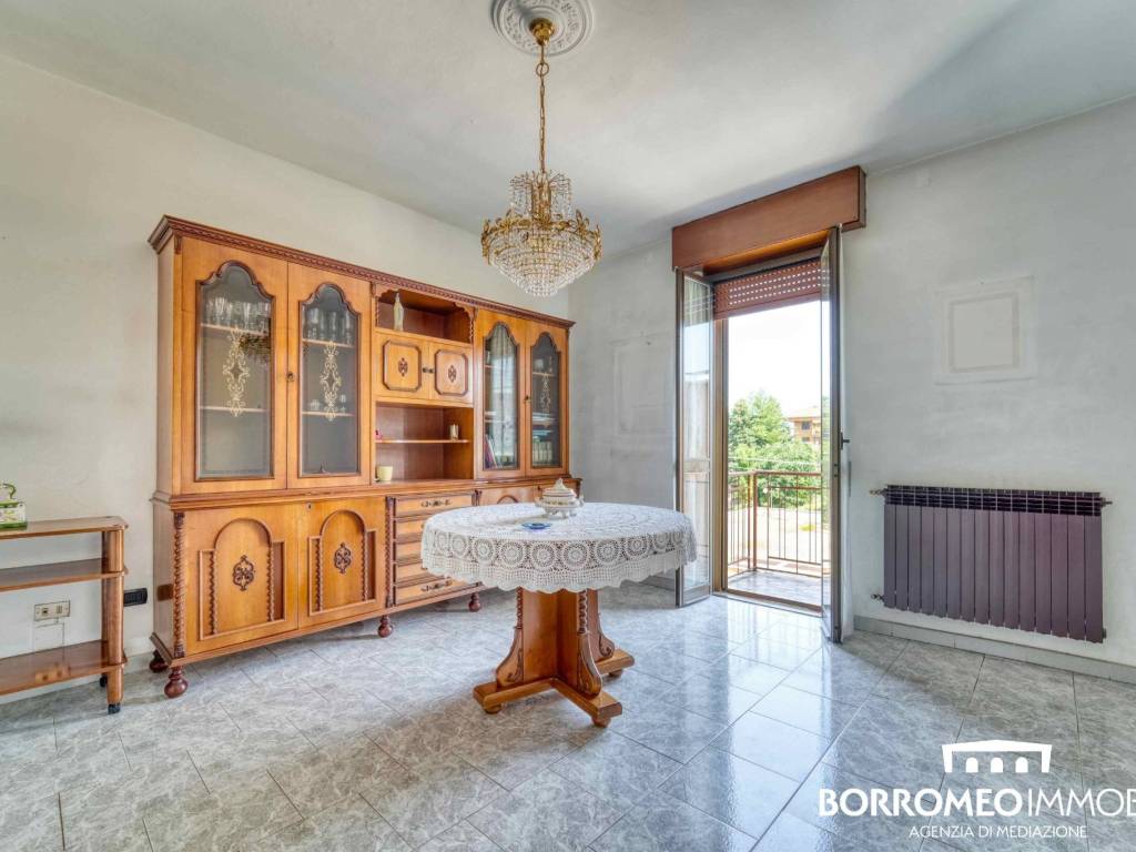 appartamento in vendita a Peschiera Borromeo in zona Mezzate