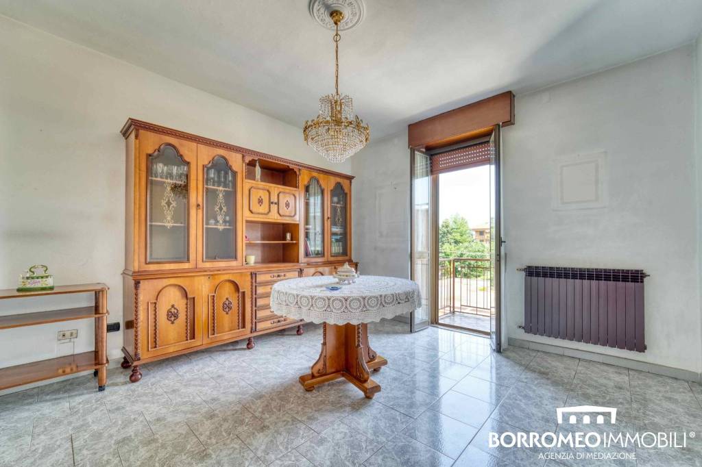 appartamento in vendita a Peschiera Borromeo in zona Mezzate