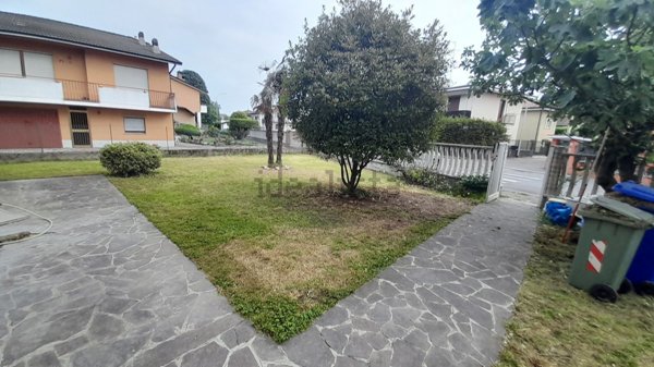 appartamento in vendita a Peschiera Borromeo in zona Bellaria