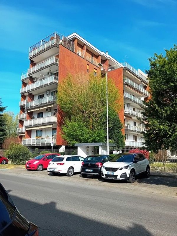 appartamento in vendita a Peschiera Borromeo in zona Bellaria