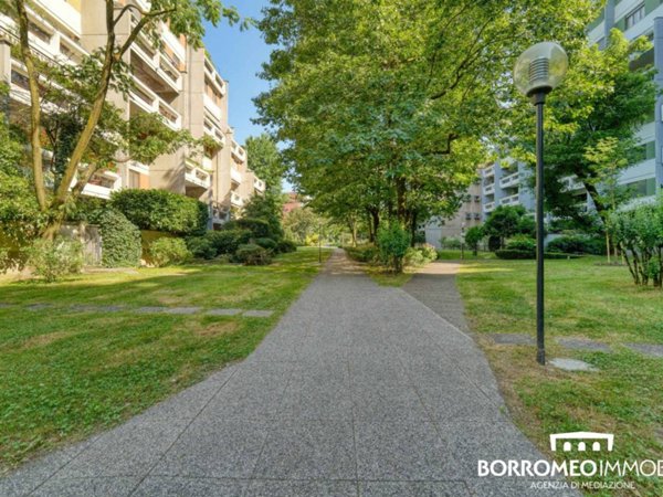 appartamento in vendita a Peschiera Borromeo in zona San Bovio