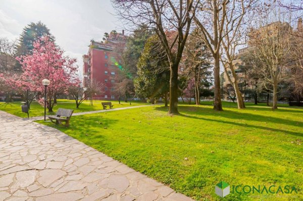 appartamento in vendita a Peschiera Borromeo in zona San Bovio