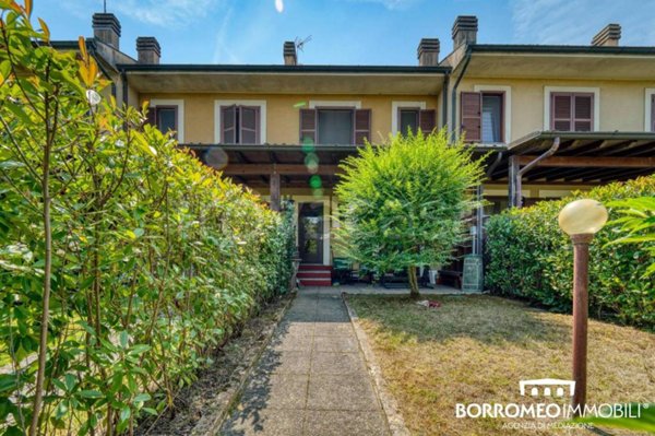 casa indipendente in vendita a Peschiera Borromeo