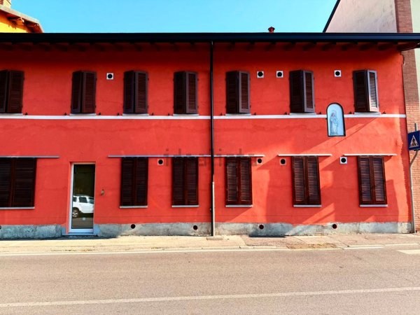 appartamento in vendita a Peschiera Borromeo in zona Bettola