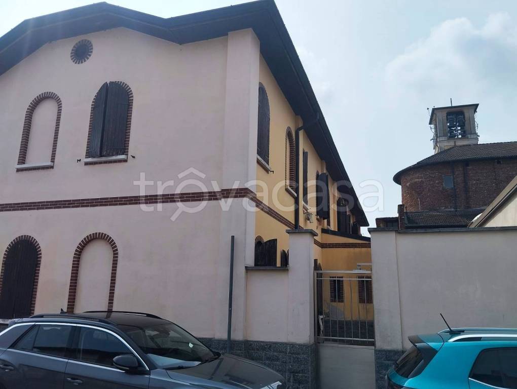 appartamento in vendita a Peschiera Borromeo in zona Linate