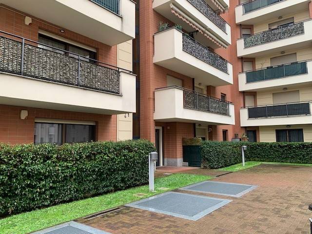 appartamento in vendita a Peschiera Borromeo in zona Bettola