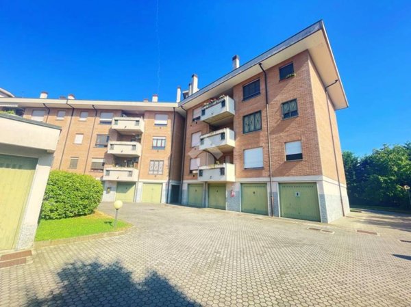 appartamento in vendita a Peschiera Borromeo in zona Bellaria