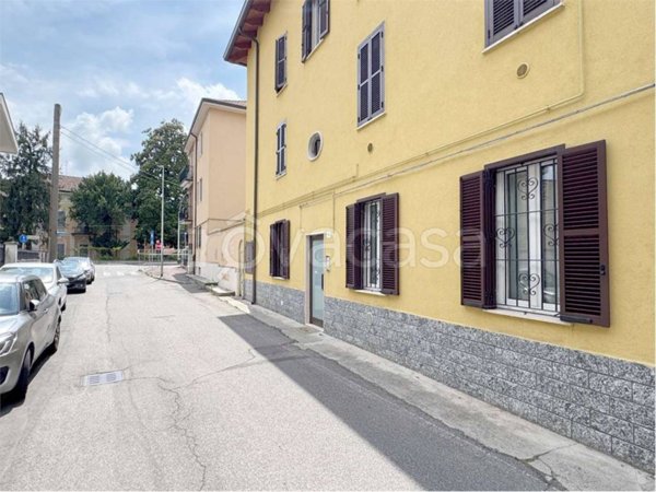 appartamento in vendita a Peschiera Borromeo in zona Bettola