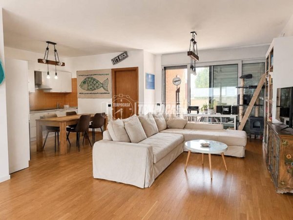 appartamento in vendita a Peschiera Borromeo in zona San Bovio
