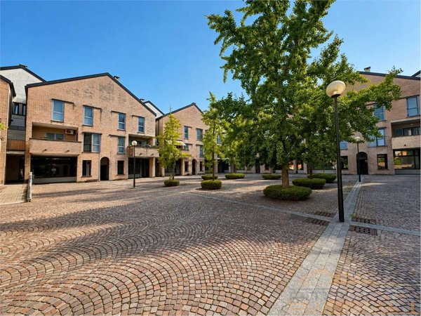 appartamento in vendita a Peschiera Borromeo in zona Bellaria