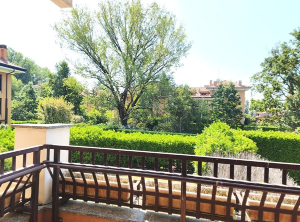 appartamento in vendita a Peschiera Borromeo in zona San Bovio