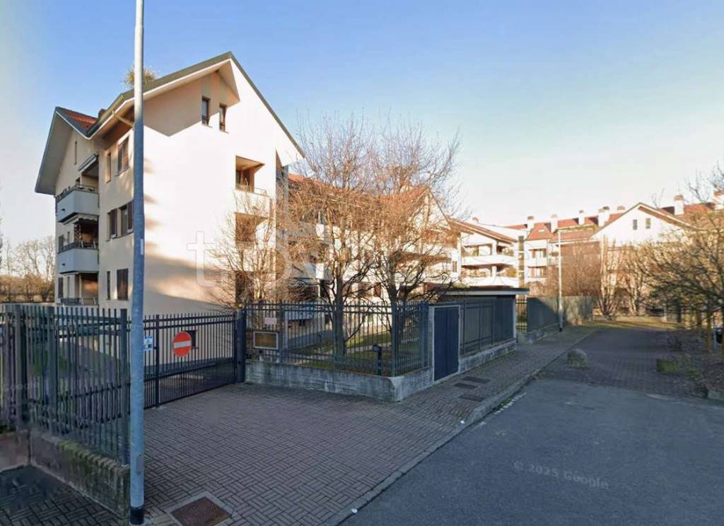 appartamento in vendita a Peschiera Borromeo in zona San Bovio