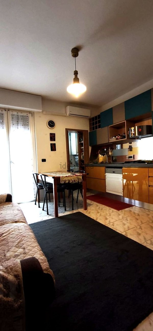 appartamento in vendita a Peschiera Borromeo in zona Mezzate