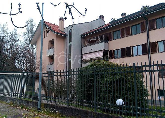 appartamento in vendita a Peschiera Borromeo in zona San Bovio